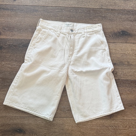 Abercrombie & fitch white the slouchy shorts 27/4 NWT - Picture 1 of 5